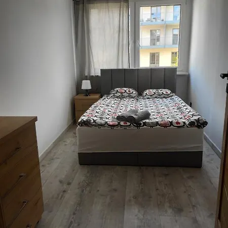Apartment 4