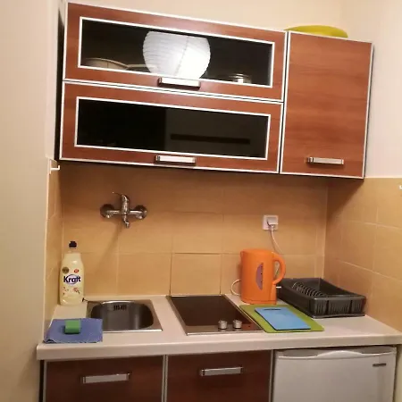 4 Apartment