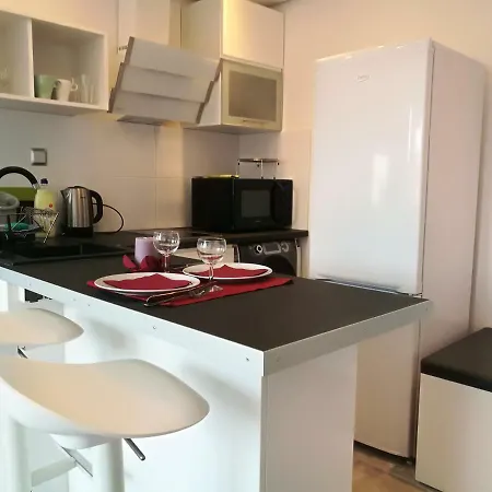 Apartment 4